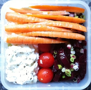 Celery-cheese_lunchbox